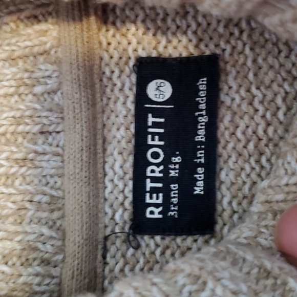 Toddler Boy Sweater Bundle - Picture 7 of 8